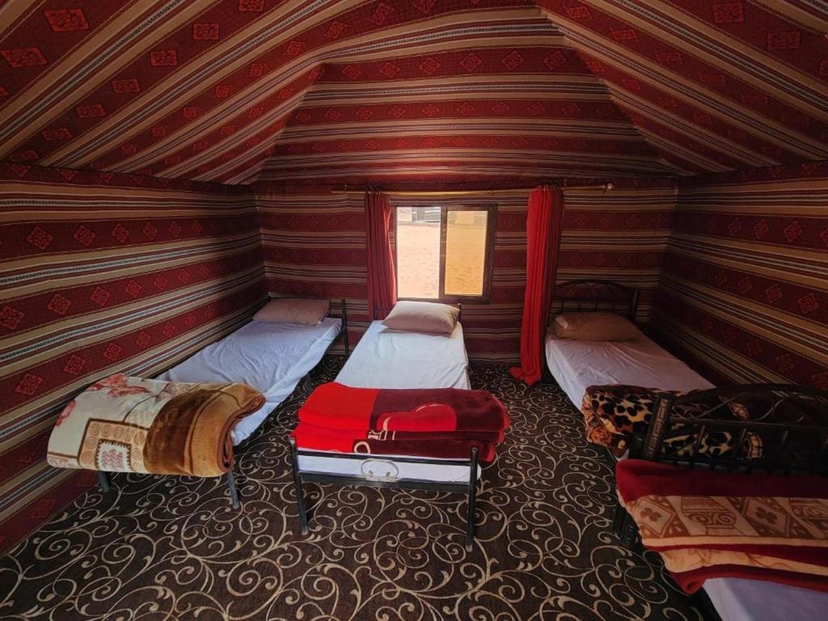 Wadi Rum Bedouin Camp And Desert Tours Экстерьер фото
